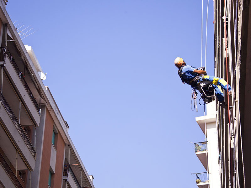 Lavori condominio tecnica su corda