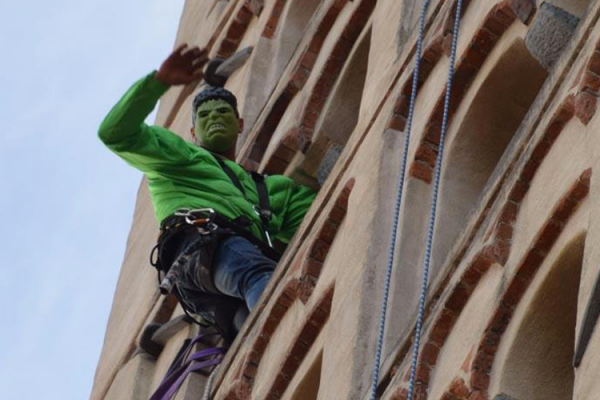 hulk-su-campanile-biella hulk-su-campanile-biella