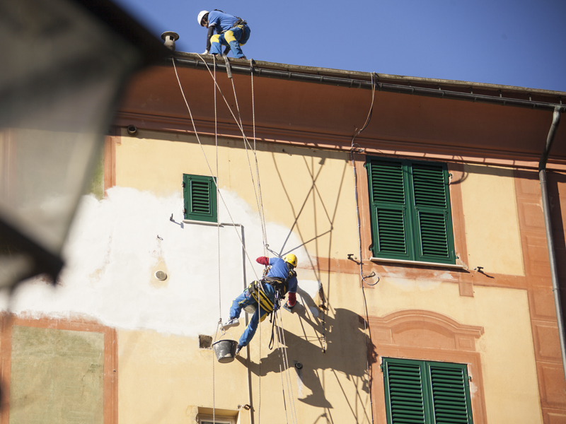 lavori edili su corda di EdiliziAcrobatica lavori edili su corda di EdiliziAcrobatica