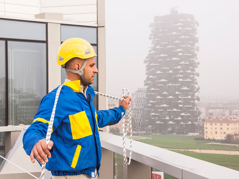 SICUREZZA DEI LAVORI IN QUOTA E LAVORI SU CORDA