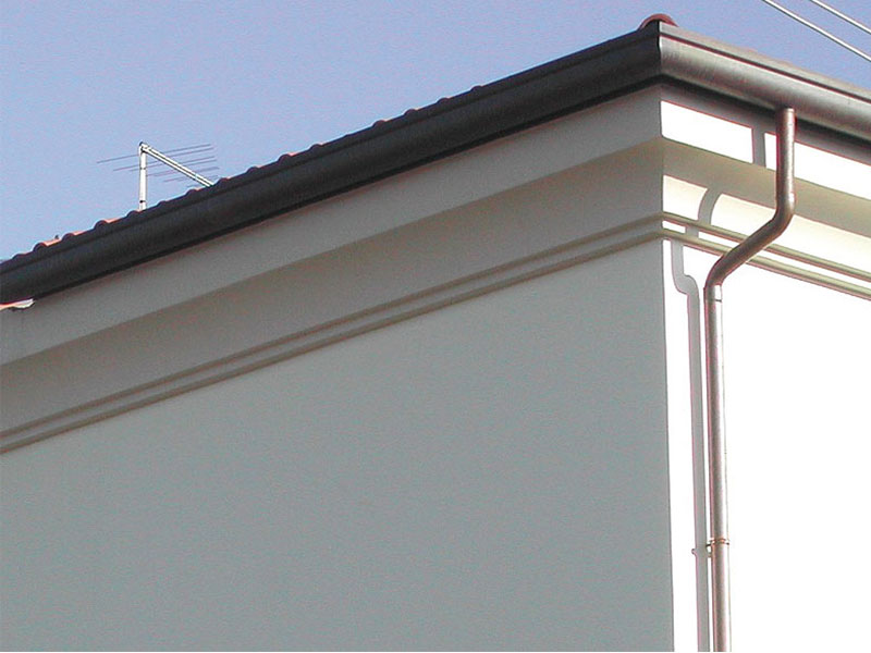 MESSA IN SICUREZZA CORNICIONI, PER EVITARE BRUTTE SORPRESE