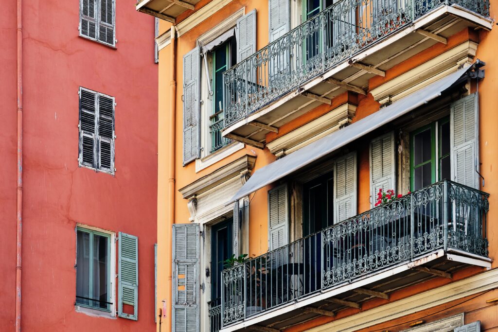 Sostituzione infissi: guida completa a vantaggi e bonus
