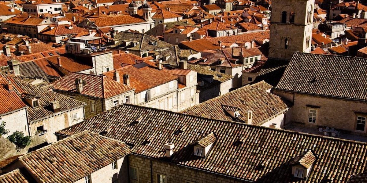 Rifacimento Tetto Su Fune: Come Avviene e Quanto Costa