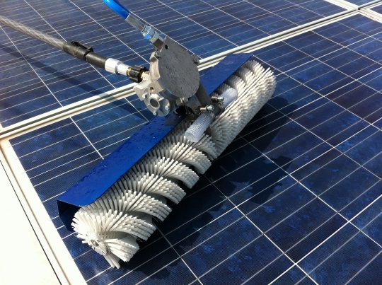 pannelli fotovoltaici sporchi pulizia-pannelli-fotovoltaici-EdiliziAcrobatica-6