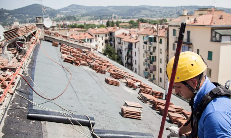 ripartizione delle spese per rifacimento tetto condominiale